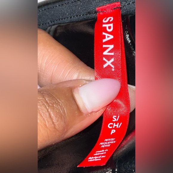 SPANX Faux Patent Leather Leggings Small Black NWT whimsygoth bikercore y2k - Picture 4 of 5